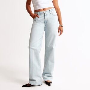 Abercrombie & Fitch The Baggy Low rise Jeans Size 27